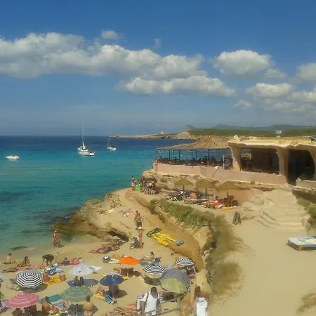 بوتيل Centro Catamaranes Y Velero مدينة إيبيزا
