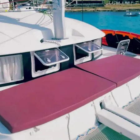 بوتيل Centro Catamaranes Y Velero *